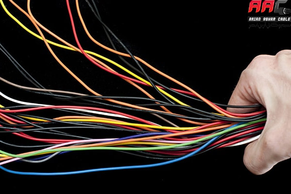 استاندارد که درکابل برق باید باشد